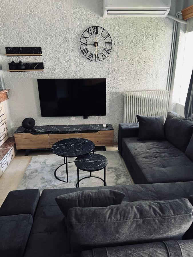 G&p Appartement Peraía